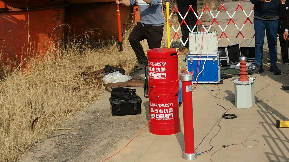 串聯諧振耐壓試驗裝置